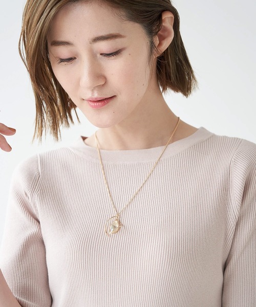 ROPE' PICNIC（ロペピクニック）の「メタル封入ドロップモチーフトップペンダント（ネックレス・レディース・ゴールド/シルバー・FREE）」の4枚目の写真