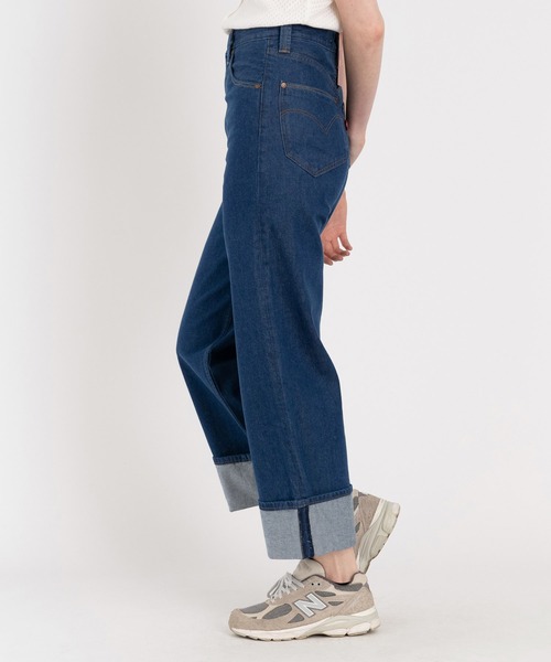 Levi's(リーバイス)の「Levi's(R) RED HIGH LOOSE CUFFED PINE GULCH CREEK(デニムパンツ・レディース・ダークインディゴブルー・27inch/25inch/24inch/26inch/30inch/29inch/23inch/28inch)」の17枚目の写真