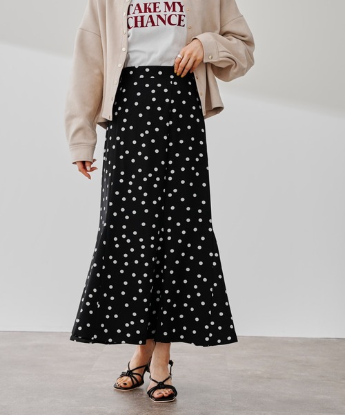 prose verse(プロズヴェール)の「ランダムドットマーメイドスカート(スカート・レディース・ブラック/ライトベージュ・MEDIUM)」の18枚目の写真