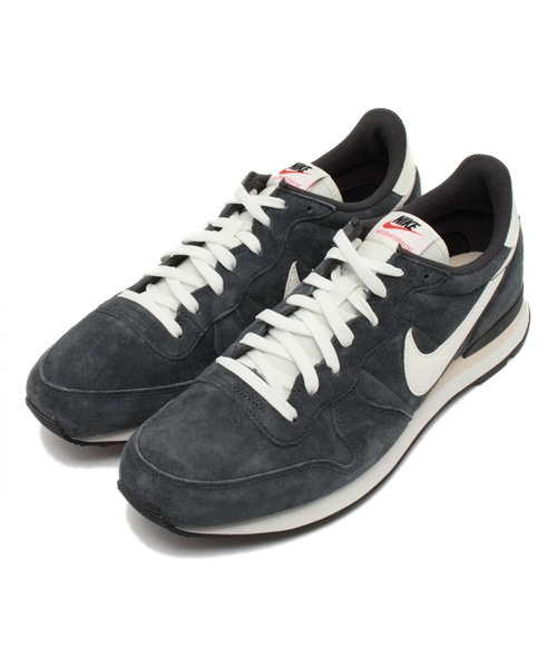 And A(アンドエー)の「NIKE INTERNATIONALIST LTR PDX(スニーカー・メンズ・グレー/イエロー・28.0cm/27.0cm/26.0cm)」の2枚目の写真