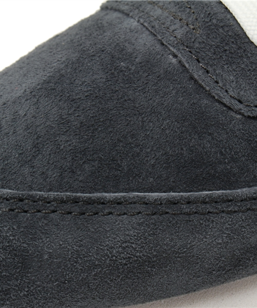 And A(アンドエー)の「NIKE INTERNATIONALIST LTR PDX(スニーカー・メンズ・グレー/イエロー・28.0cm/27.0cm/26.0cm)」の5枚目の写真