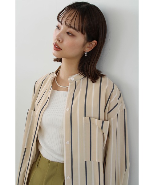 GeeRA（ジーラ）の「スタンドカラーシャツワンピース（シャツワンピース・レディース・ベージュ/ネイビー/オフホワイト・MEDIUM）」の11枚目の写真