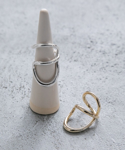 A part by(アパートバイ)の「リボンリング 280487(リング・レディース・シルバー/ゴールド・FREE)」の3枚目の写真