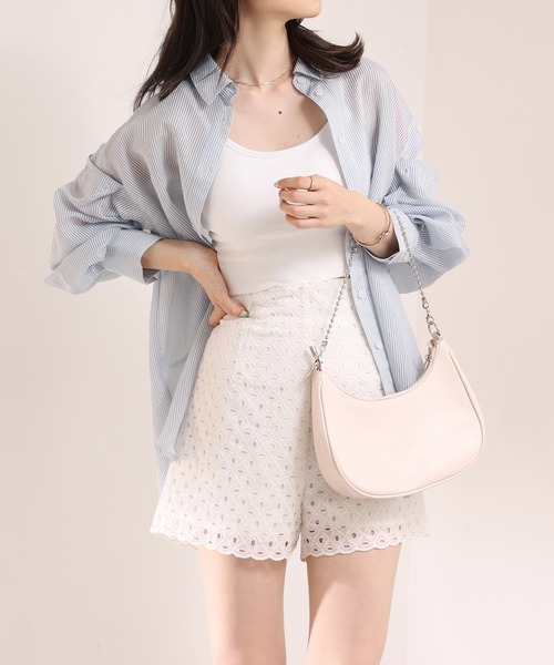 one after another NICE CLAUP（ワンアフターアナザーナイスクラップ）の「肩あきマルチシアーシャツ（シャツ/ブラウス・レディース・アイボリー/オフホワイト/グリーン系その他/ブルー系その他2/ピンク/オレンジ/ピンク系その他/ブラウン系その他/サックスブルー系・FREE）」の10枚目の写真