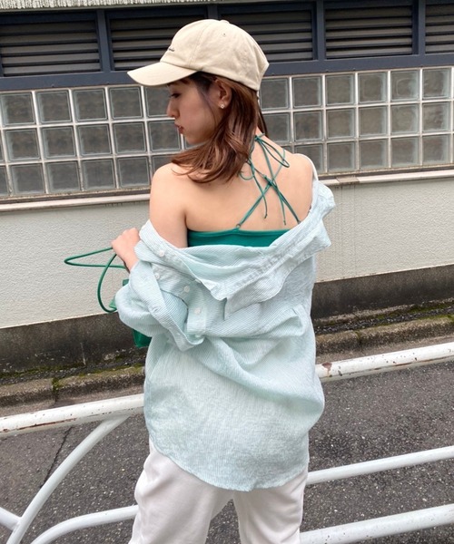 one after another NICE CLAUP（ワンアフターアナザーナイスクラップ）の「肩あきマルチシアーシャツ（シャツ/ブラウス・レディース・アイボリー/オフホワイト/グリーン系その他/ブルー系その他2/ピンク/オレンジ/ピンク系その他/ブラウン系その他/サックスブルー系・FREE）」の19枚目の写真