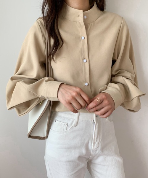 Diosfront（ディオスフロント）の「スタンドカラーボリュウームスリーブルーズシャツ（シャツ/ブラウス・レディース・ホワイト/ブラック/ネイビー/ライトグリーン/ライトブルー/グレー/ベージュ/ブラウン・S/M/L）」の6枚目の写真