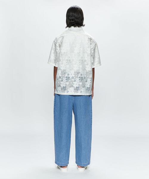 ATHA(アタ)の「<ATHA> FADE DENIM WIDE EASY PANTS/デニムパンツ(デニムパンツ・メンズ・ライトブルー・FREE)」の4枚目の写真