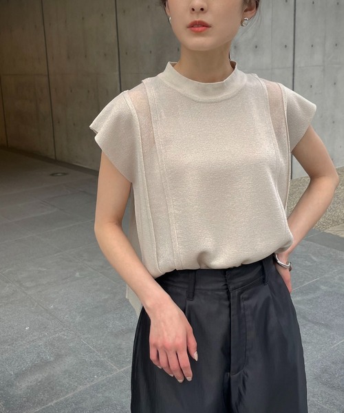 &g'aime（アンジェム）の「【&g’aime】サイドシアーニット（ニット/セーター・レディース・ホワイト/チャコール/グリーン/ブルー・FREE）」の2枚目の写真