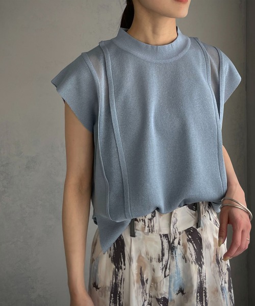 &g'aime（アンジェム）の「【&g’aime】サイドシアーニット（ニット/セーター・レディース・ホワイト/チャコール/グリーン/ブルー・FREE）」の4枚目の写真