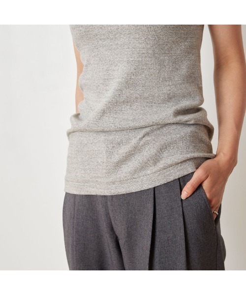 THE SHINZONE（ザ　シンゾーン）の「Shinzone CIRCULAR RIB TT 22MMSCU15（タンクトップ・レディース・ホワイト/グレー/ブラック・FREE）」の8枚目の写真