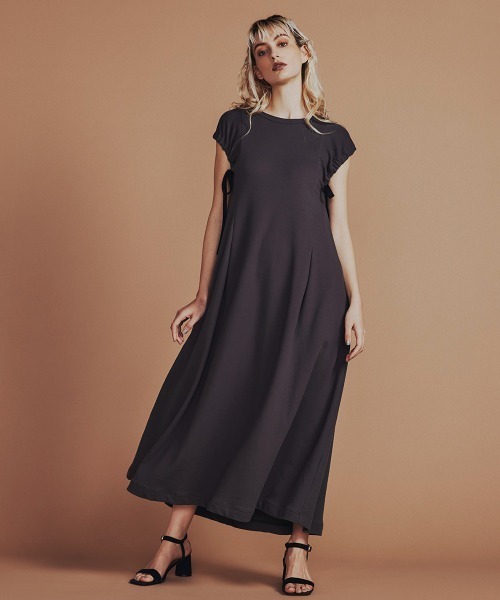 DOUBLE STANDARD CLOTHING（ダブルスタンダードクロージング）の「ヴィンテージレアル裏毛ワンピース（ワンピース・レディース・ブラック/チャコール・36/38）」の2枚目の写真