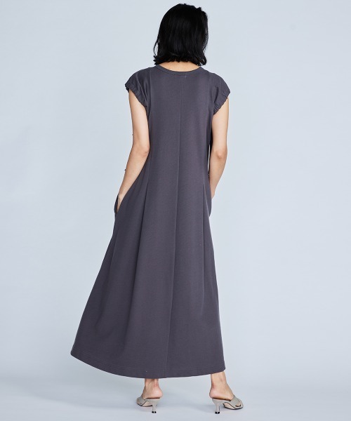 DOUBLE STANDARD CLOTHING（ダブルスタンダードクロージング）の「ヴィンテージレアル裏毛ワンピース（ワンピース・レディース・ブラック/チャコール・36/38）」の5枚目の写真