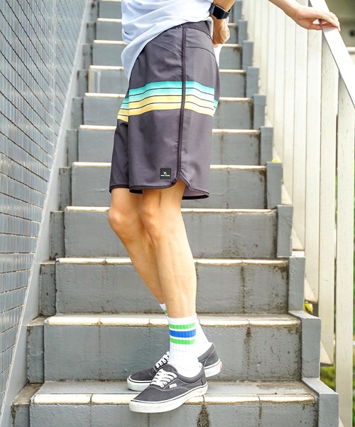 rip curl(リップカール)の「【RIPCURL(リップカール)】メンズ ボードショーツ/水陸両用サーフトランクス・ボードショーツ(水着)(その他パンツ・メンズ・ネイビー/ブラック系その他/レッド系その他/アクア・32inch/30inch/28inch/31inch)」の14枚目の写真