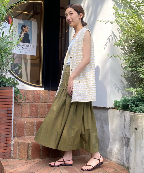 VERMEIL par iena(ヴェルメイユパーイエナ)の「綿ナイロンダンプギャザースカート(スカート・レディース・ブラック/カーキ・36/38/40)」の16枚目の写真