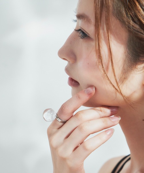 VANNIE U(ヴァニーユー)の「sphere ring(リング・レディース・シルバー/ゴールド/クリア・FREE)」の12枚目の写真