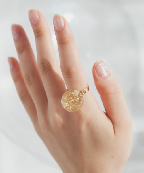 VANNIE U(ヴァニーユー)の「sphere ring(リング・レディース・シルバー/ゴールド/クリア・FREE)」の17枚目の写真