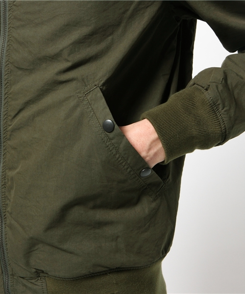 CIAOPANIC（チャオパニック）の「【Ciaopanic】C/NウェザーリバーシブルMA-1（ミリタリージャケット・メンズ・オリーブ/ブラック・LARGE/MEDIUM）」の8枚目の写真