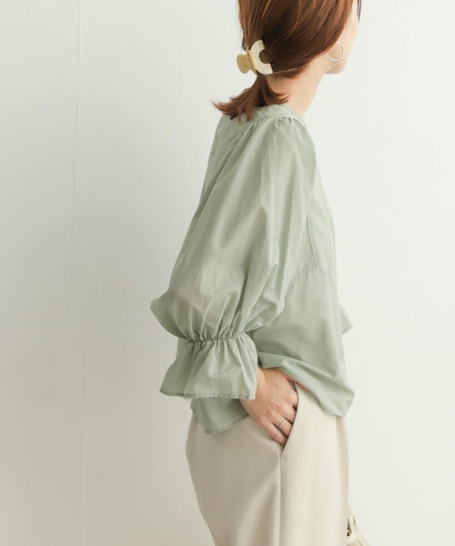 URBAN RESEARCH DOORS（アーバンリサーチドアーズ）の「ギャザースリーブブラウス（シャツ/ブラウス・レディース・ブラック/ミント/グレー系その他・MEDIUM）」の13枚目の写真