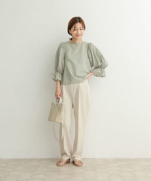 URBAN RESEARCH DOORS（アーバンリサーチドアーズ）の「ギャザースリーブブラウス（シャツ/ブラウス・レディース・ブラック/ミント/グレー系その他・MEDIUM）」の17枚目の写真