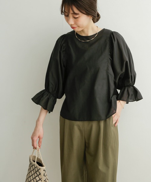 URBAN RESEARCH DOORS（アーバンリサーチドアーズ）の「ギャザースリーブブラウス（シャツ/ブラウス・レディース・ブラック/ミント/グレー系その他・MEDIUM）」の20枚目の写真