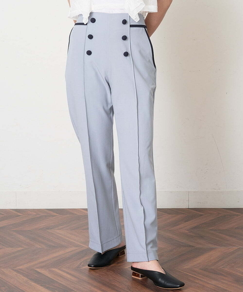 A de a.v.v(アードアー・ヴェ・ヴェ)の「バイカラーパイピングパンツ(その他パンツ・レディース・ライトブルー/ベージュ/ブラック・36/38)」の17枚目の写真