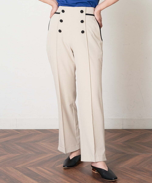 A de a.v.v(アードアー・ヴェ・ヴェ)の「バイカラーパイピングパンツ(その他パンツ・レディース・ライトブルー/ベージュ/ブラック・36/38)」の10枚目の写真