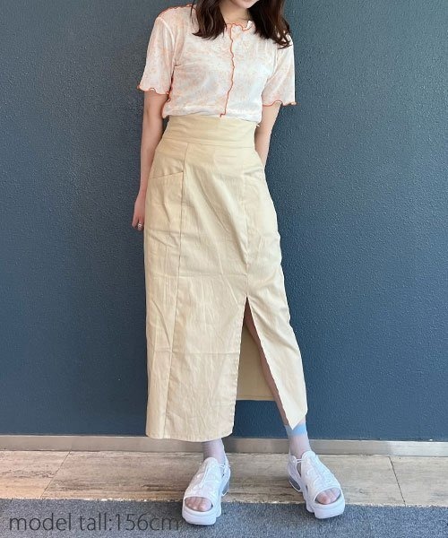 AS KNOW AS PINKY(アズノゥアズピンキー)の「シアーに花開くメロープルオーバー(Tシャツ/カットソー・レディース・ブラック/オレンジ・FREE)」の5枚目の写真