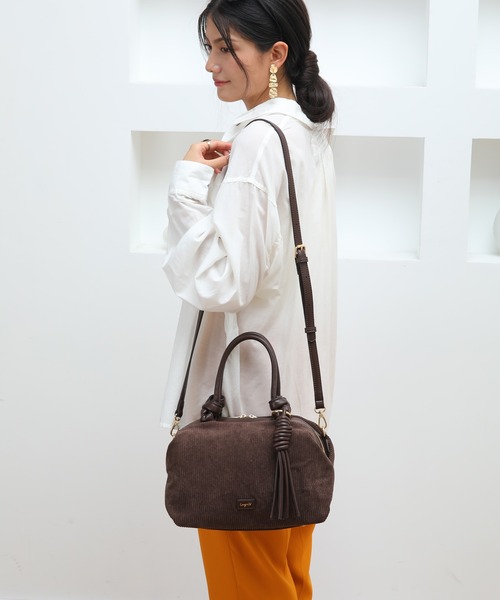 Ungrid(アングリッド)の「【Ungrid/アングリッド】ツイストタッセル コーデュロイ ボストンバッグ(ボストンバッグ・レディース・ブラック/カーキ/グレイッシュベージュ/ブラウン/ベージュ・FREE)」の8枚目の写真