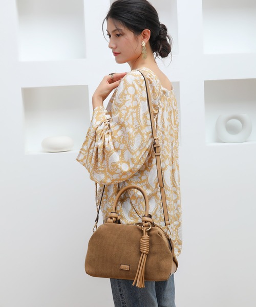 Ungrid(アングリッド)の「【Ungrid/アングリッド】ツイストタッセル コーデュロイ ボストンバッグ(ボストンバッグ・レディース・ブラック/カーキ/グレイッシュベージュ/ブラウン/ベージュ・FREE)」の12枚目の写真