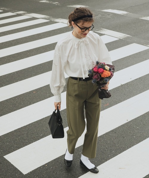 BONLECILL（ボンルシール）の「2wayボウタイリボン スタンドカラーブラウス（シャツ/ブラウス・レディース・ブラック/ネイビー/ブルー/アイボリー/ホワイト系1/ブラック系1/ブラック系2・FREE）」の8枚目の写真