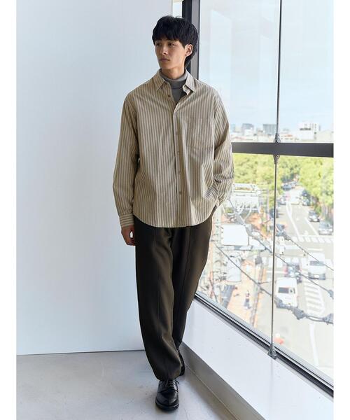 green label relaxing(グリーンレーベルリラクシング)の「コットンWLストライプ ジャストルーズ シャツ -ウォッシャブル-(シャツ/ブラウス・メンズ・ダークグリーン/ベージュ/ダークグレー・S/M/L/XL)」の6枚目の写真