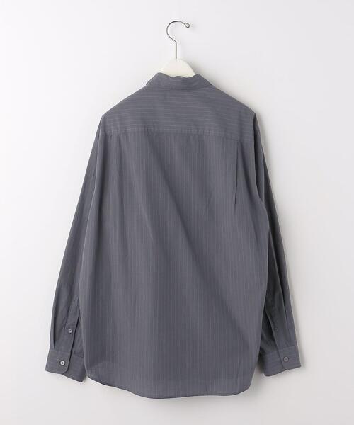 green label relaxing(グリーンレーベルリラクシング)の「コットンWLストライプ ジャストルーズ シャツ -ウォッシャブル-(シャツ/ブラウス・メンズ・ダークグリーン/ベージュ/ダークグレー・S/M/L/XL)」の14枚目の写真