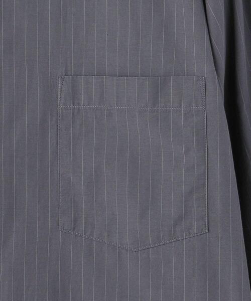 green label relaxing(グリーンレーベルリラクシング)の「コットンWLストライプ ジャストルーズ シャツ -ウォッシャブル-(シャツ/ブラウス・メンズ・ダークグリーン/ベージュ/ダークグレー・S/M/L/XL)」の18枚目の写真