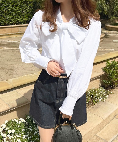 apres jour(アプレジュール)の「刺繍ボウタイブラウス【ZOZOTOWN限定アイテム】(シャツ/ブラウス・レディース・ブラック/オフホワイト/サックスブルー/ライトピンク・X-LARGE/フリー)」の8枚目の写真