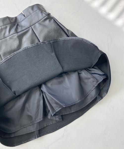 AS KNOW AS plus（アズノゥアズプラス）の「♪フェイクレザー マーメイドスカートパンツ（スカート・レディース・アイボリー/ブラック/ブラウン・FREE）」の19枚目の写真