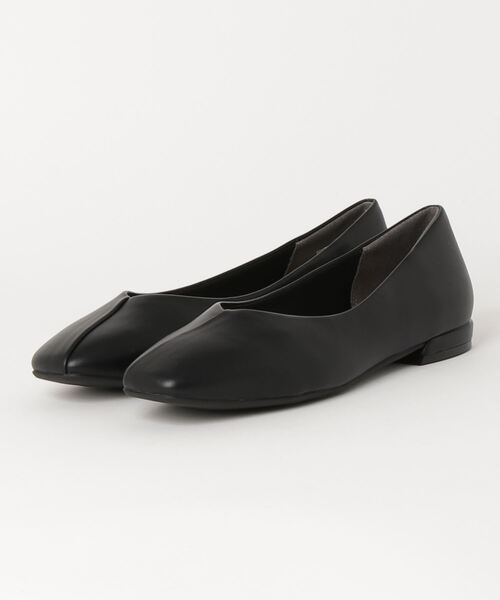 ABC-MART（エービーシーマート）の「ABC SELECT エービーシーセレクト V-CUT PUMPS 1.5 ブイカット パンプス 1.5 W5013 BLACK（パンプス・レディース・ブラック・MEDIUM/X-LARGE/SMALL/LARGE）」の2枚目の写真