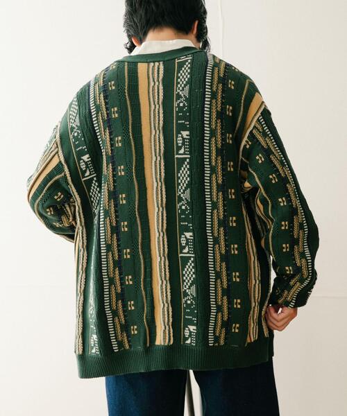 ITEMS URBANRESEARCH（アイテムズ アーバンリサーチ）の「マルチジャカード ニットカーディガン（カーディガン/ボレロ・メンズ・ブラック/ネイビー/グリーン・MEDIUM/LARGE）」の10枚目の写真