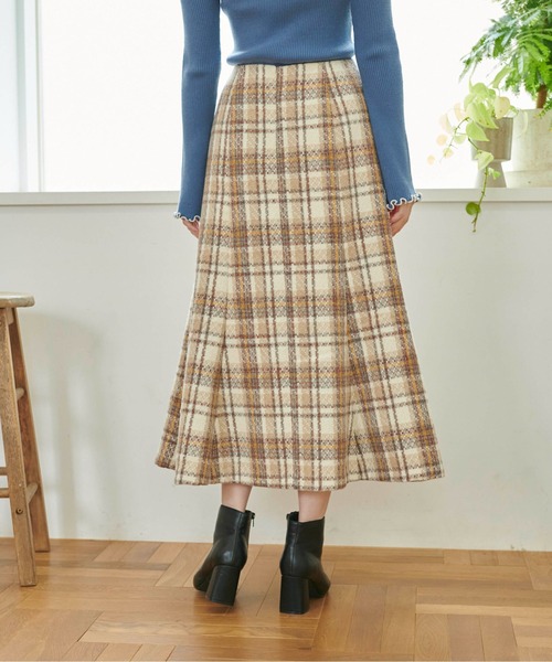 FREE'S MART(フリーズマート)の「◆ツイードチェックマーメイドスカート(スカート・レディース・ベージュ系その他/グリーン系その他/イエロー系その他・X-SMALL/MEDIUM/SMALL)」の18枚目の写真
