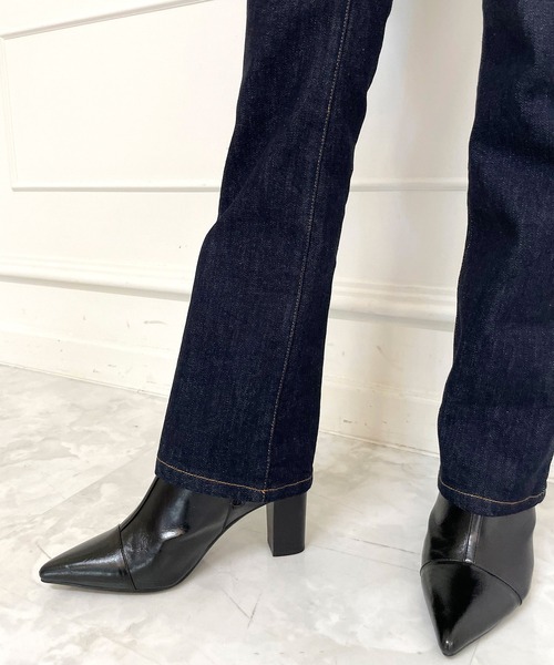 ROYAL PARTY(ロイヤルパーティー)の「バックレースアップデニム(デニムパンツ・レディース・ネイビー/ブラック・マルチサイズ)」の5枚目の写真