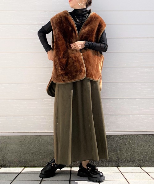 Q（キュー）の「スエードタッチマキシスカート（スカート・レディース・チャコールグレー/カーキ・MEDIUM）」の6枚目の写真