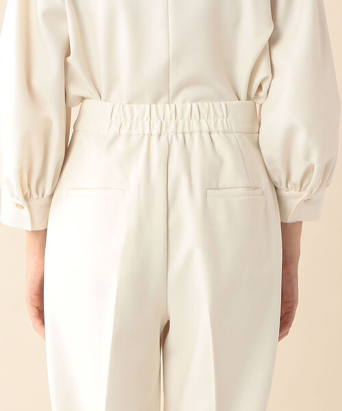 NOLLEY’S（ノーリーズ）の「ウォッシャブルピンヘッドタックパンツ（その他パンツ・レディース・ブルー系その他7/ブラウン系その他3/オフホワイト・34/36/38）」の4枚目の写真