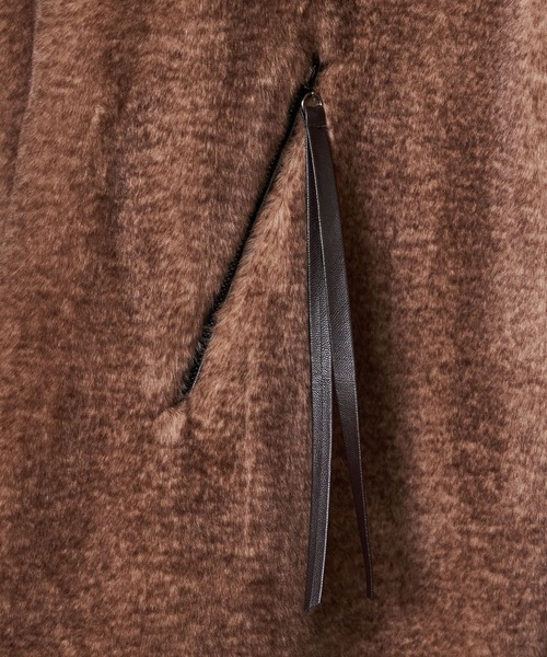 INTER FACTORY（インターファクトリー）の「ファッションインフルエンサー MAIKO - ノーカラーファーベスト（ベスト・レディース・ブラウン・FREE）」の14枚目の写真