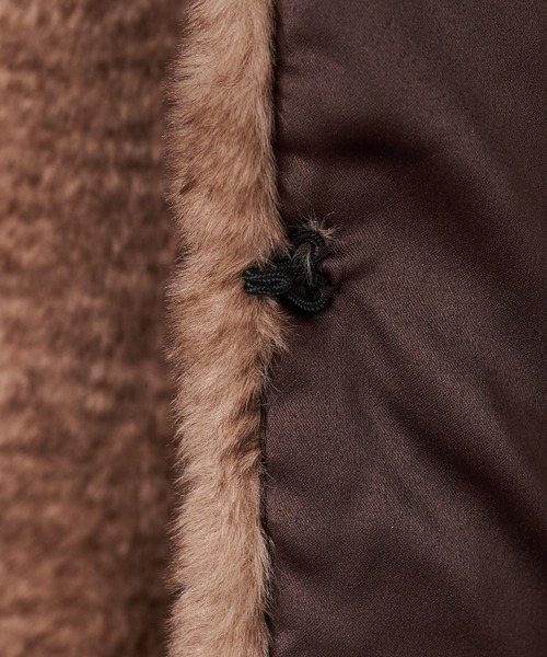 INTER FACTORY（インターファクトリー）の「ファッションインフルエンサー MAIKO - ノーカラーファーベスト（ベスト・レディース・ブラウン・FREE）」の16枚目の写真