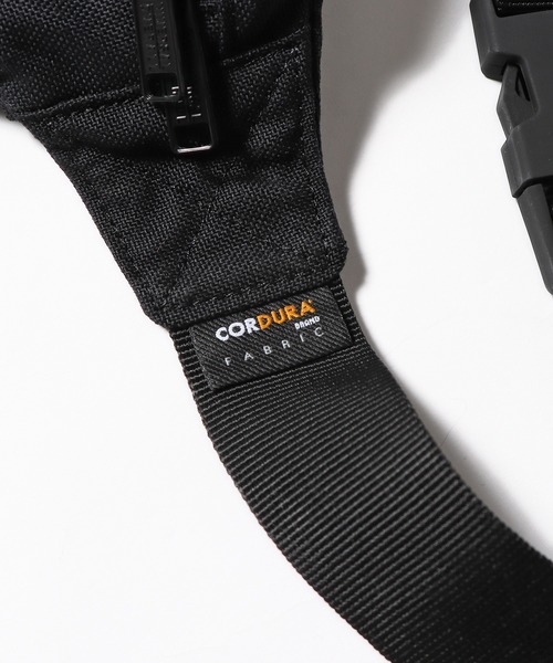 UNIVERSAL OVERALL(ユニバーサルオーバーオール)の「UNIVERSAL OVERALL/ユニバーサルオーバーオール 2WAY waist bag ウエストバック ボディバッグ(ボディバッグ/ウエストポーチ・メンズ・ブラック/ベージュ/カーキ・ONE SIZE)」の12枚目の写真