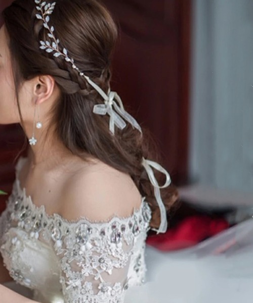 juweel（ユウェル）の「ブライダルヘッドアクセサリー リーフモチーフリボンカチューシャ（カチューシャ・レディース・ピンク/シルバー×ゴールド/シルバー/エメラルド・FREE）」の7枚目の写真