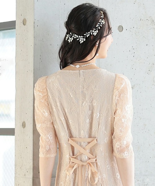 juweel（ユウェル）の「ブライダルヘッドアクセサリー リーフモチーフリボンカチューシャ（カチューシャ・レディース・ピンク/シルバー×ゴールド/シルバー/エメラルド・FREE）」の6枚目の写真