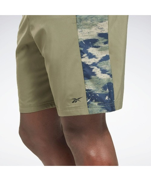 Reebok(リーボック)の「トレイン カモ ウォウブン ショートパンツ / TRAIN CAMO WOVEN SHORT(その他パンツ・メンズ・グリーン/ブラック/アーミー/ネイビー・LARGE/X-LARGE/X-SMALL/SMALL/MEDIUM/XX-LARGE/XXX-LARGE)」の6枚目の写真