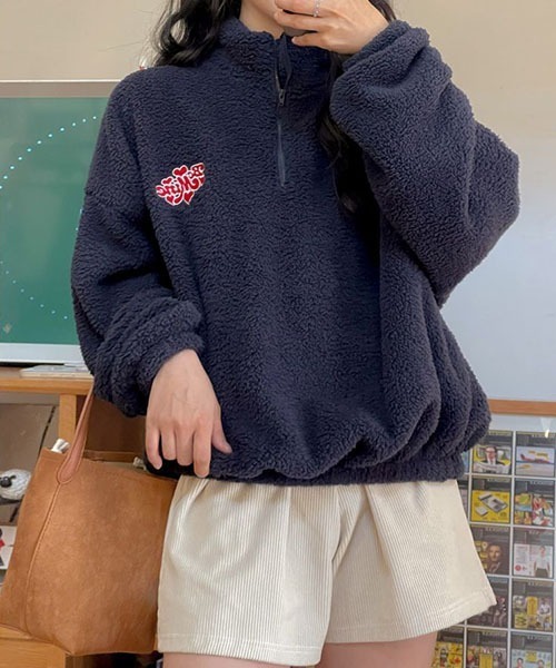 SONA(ソナ)の「SONA 英文ポイントボアハーフジップアップトレーナー(その他トップス・レディース・ライトベージュ/ブラック/ネイビー・FREE)」の17枚目の写真