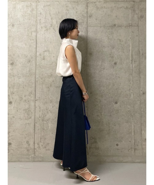 Mila Owen(ミラオーウェン)の「ハイネックドレープシアーロングブラウス【ウォッシャブル/手洗い可能】(シャツ/ブラウス・レディース・ベージュ/ブラック/ホワイト・1/0)」の22枚目の写真