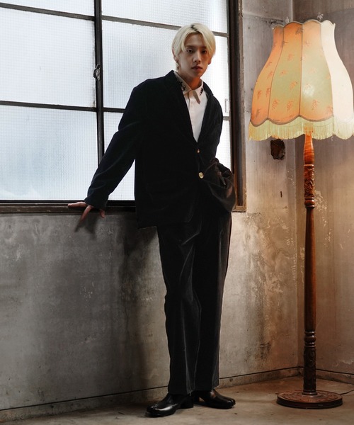 G.O.C（ジーオーシー）の「オーバーサイズベルベットテーラードJK（テーラードジャケット・メンズ・パープル/ブラック・MEDIUM/LARGE）」の14枚目の写真